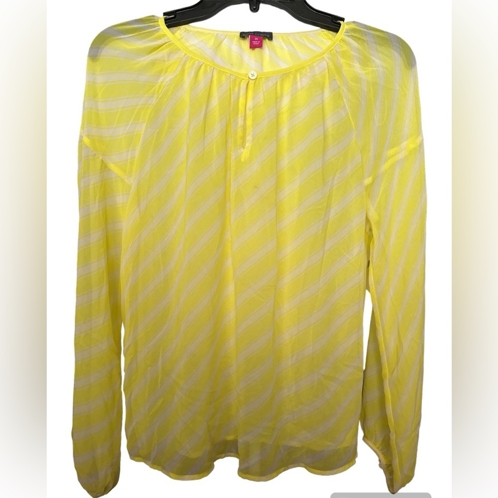 Vince Camuto Yellow Sheer Long Sleeves XS/Medium Pull OverTop BNWT